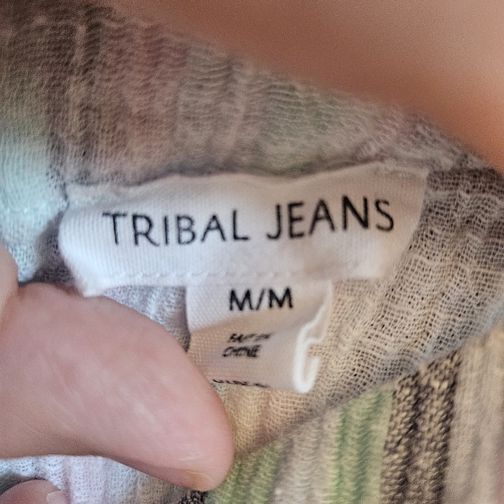 Tribal Tank - Picture 7 of 7